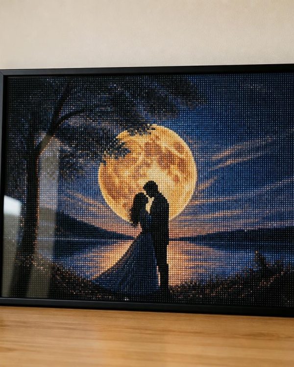 Romantic Moonlight